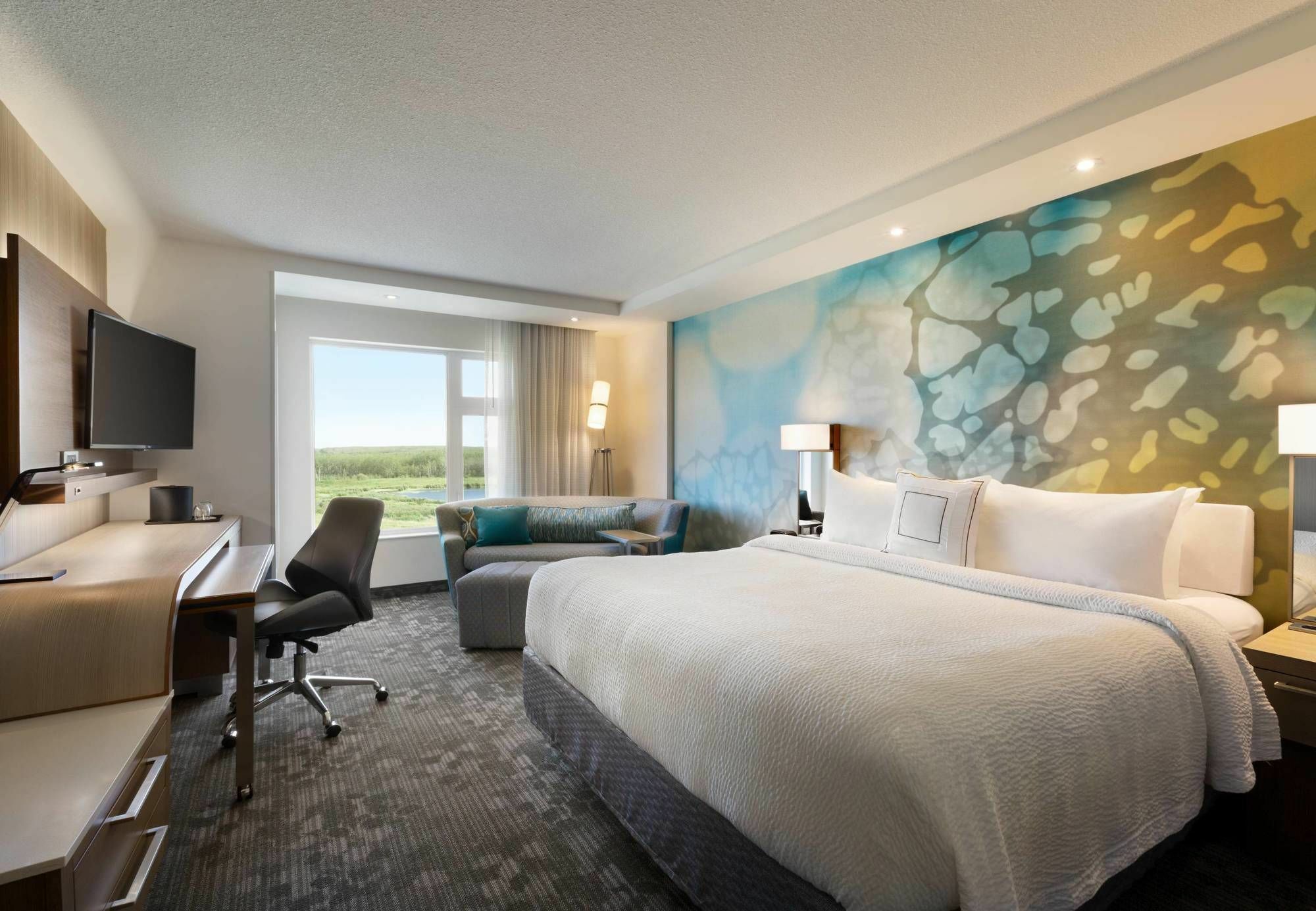 Hotel Dene & Conference Centre Cold Lake 外观 照片